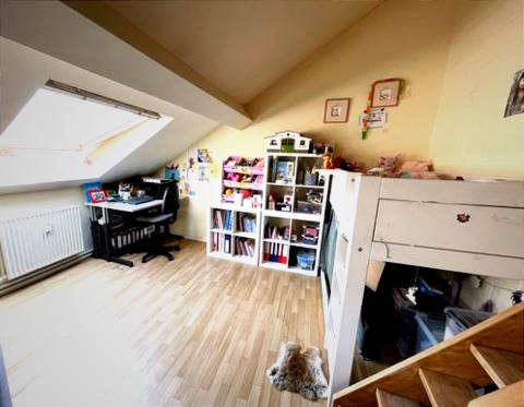 Studio + chambre en mezzanine à 1300 Wavre