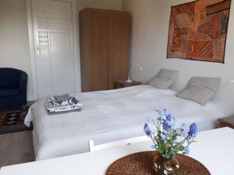 Studio dans une maison familiale nord de Bruxelles location mensuelle ou par trimestre renouvelable