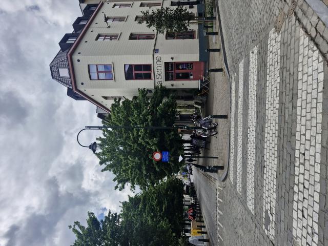 Studio calme et lumineux au cœur de Bruxelles – Quartier Bourse / Jardin aux Fleurs