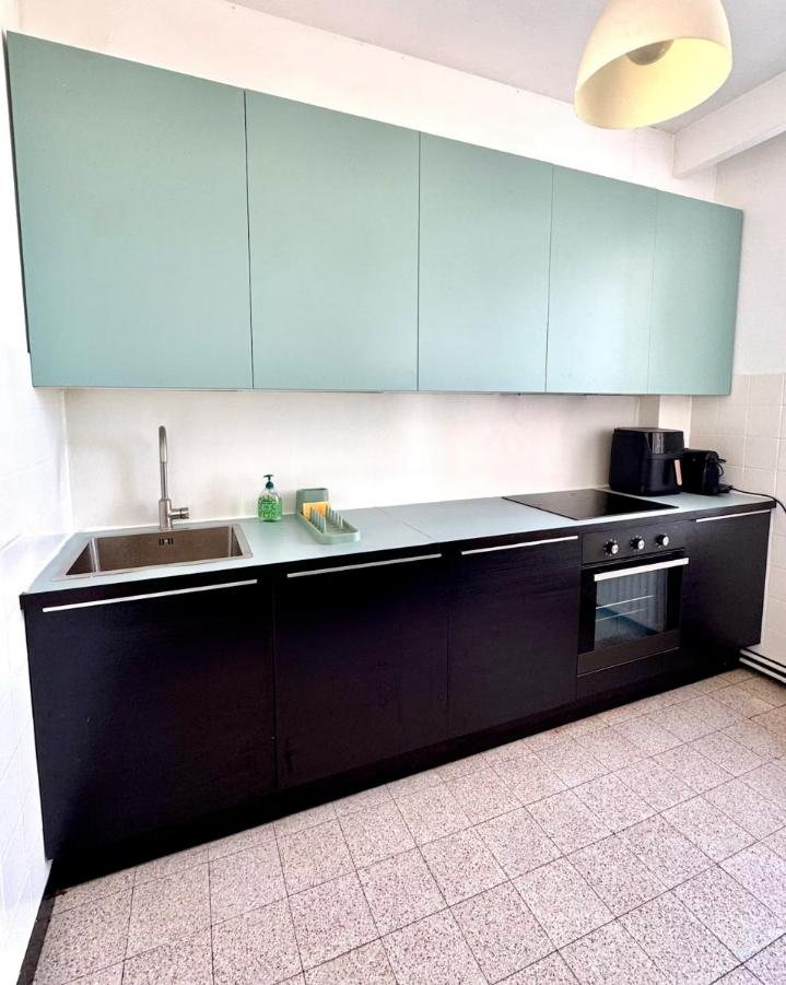 Appartement 1 Chambre à Louer – Proche Gare Centrale d'Anvers