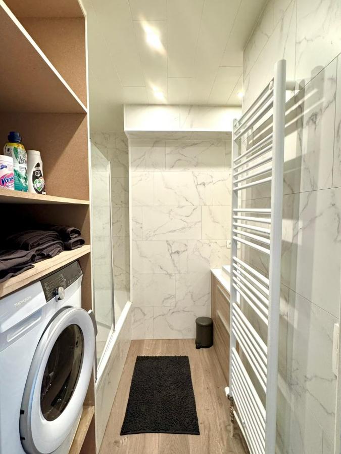 Appartement 1 Chambre à Louer – Proche Gare Centrale d'Anvers