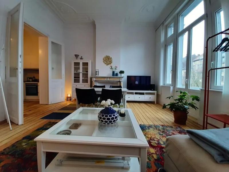 Spacieux Duplex de 86 m² avec Jardin et Terrasse près de la Gare du Midi – Anderlecht