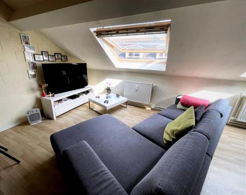 Studio + chambre en mezzanine à 1300 Wavre