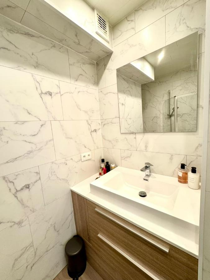 Appartement 1 Chambre à Louer – Proche Gare Centrale d'Anvers